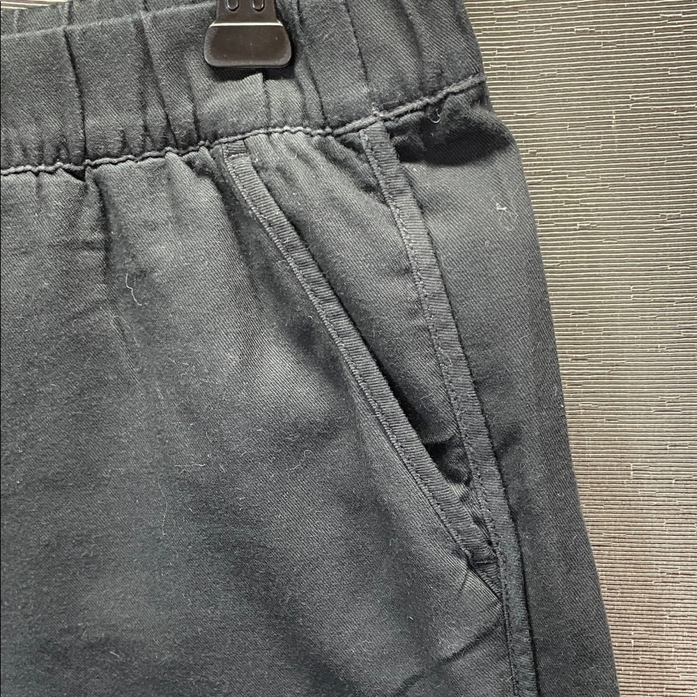 Madewell Black‎ Athletic Shorts Elastic Waistband Moisture-Wicking - Picture 5 of 8
